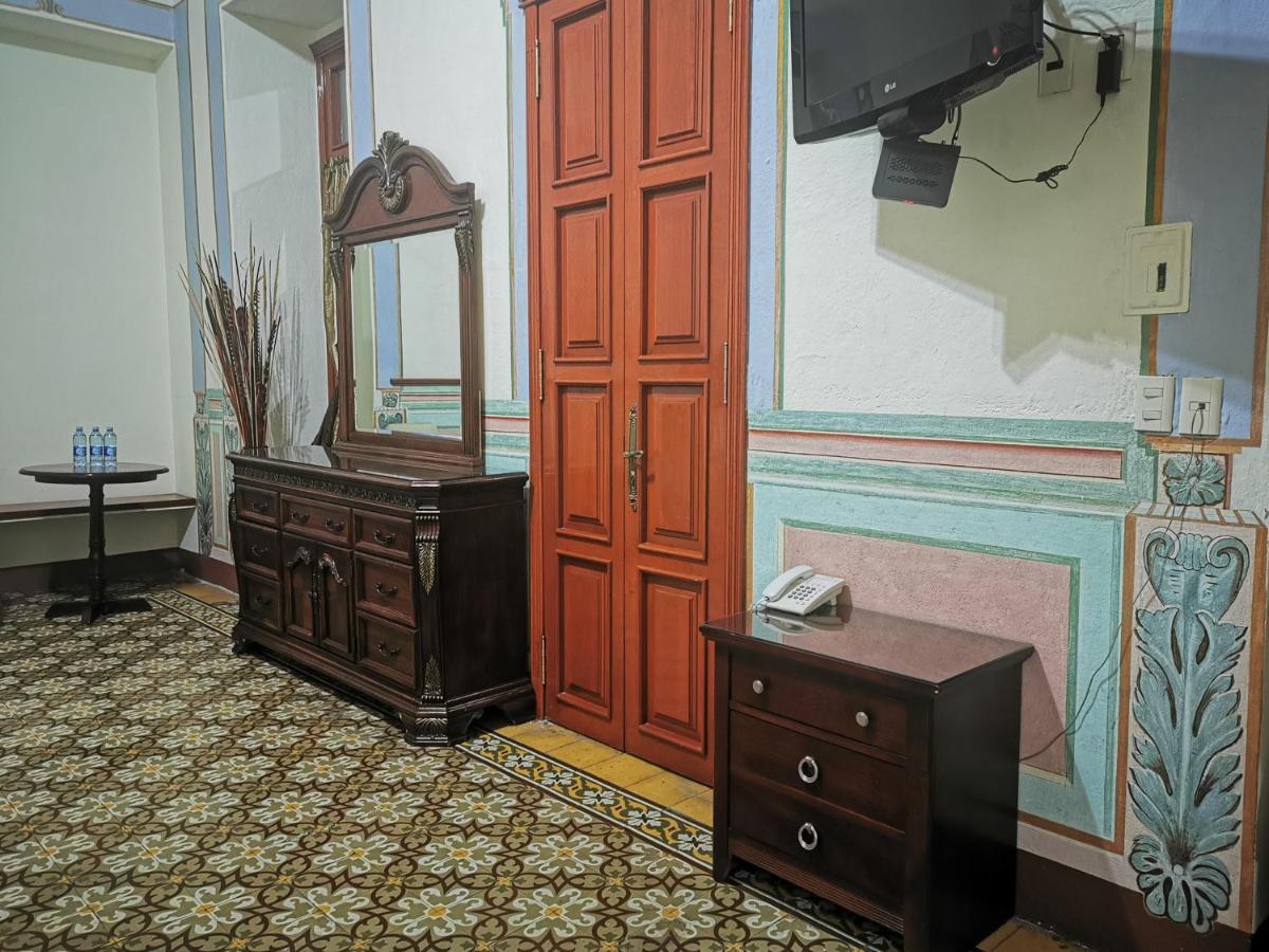 Hotel Gran Misiones Querétaro Buitenkant foto